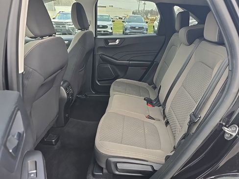 Used 2021 Ford Escape SE w/ Cold Weather Package image 17