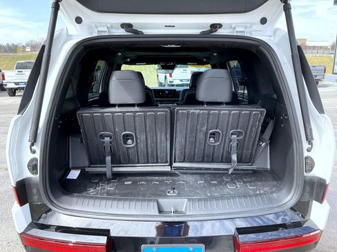 Used 2025 Hyundai Santa Fe Calligraphy image 22