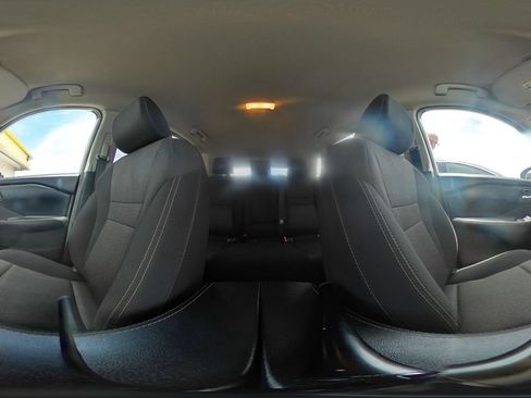 Used 2025 Nissan Rogue SV FWD image 42