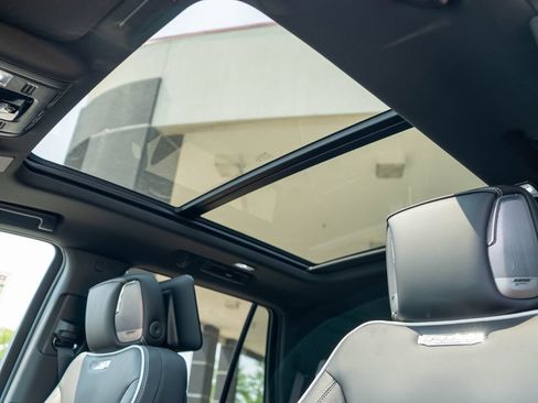 New 2026 GMC Yukon AT4 Ultimate AWD/4WD image 12