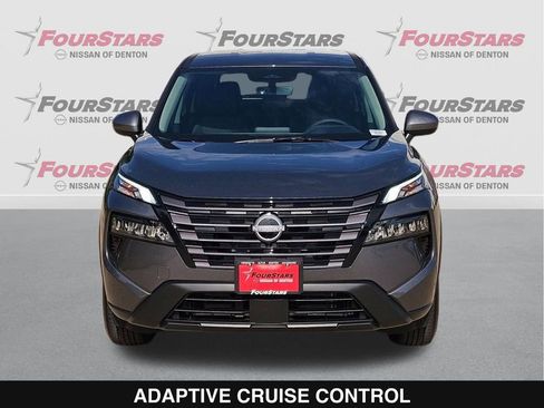 New 2026 Nissan Rogue SV FWD image 9