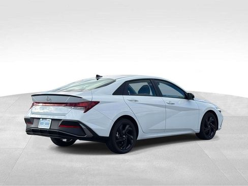New 2026 Hyundai Elantra Sport FWD image 4