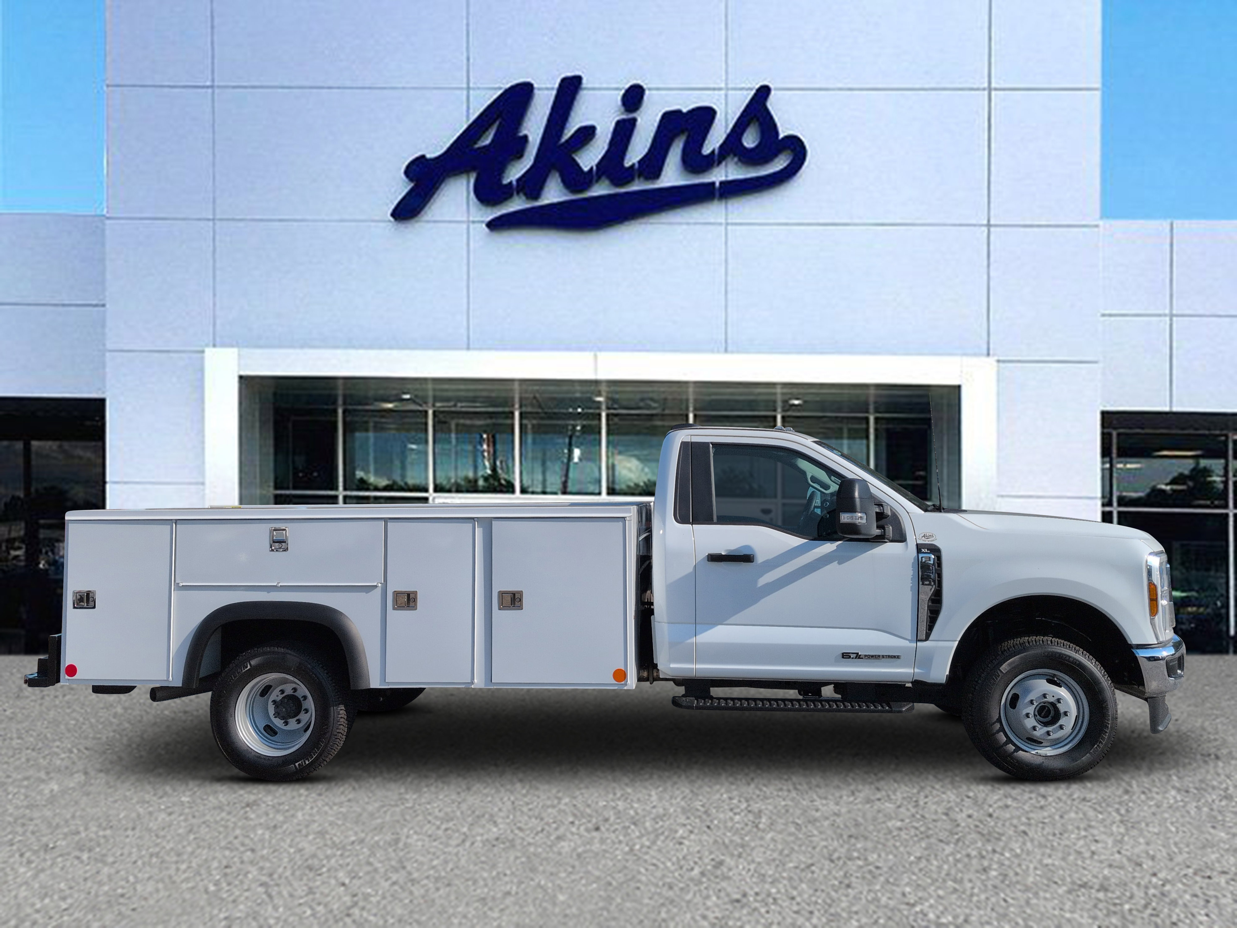 New 2025 Ford F350 XL w/ XL Chrome Package AWD/4WD image 1