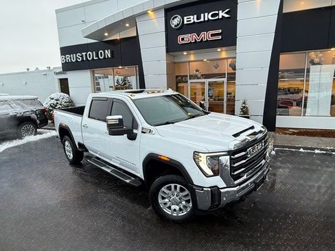 Used 2024 GMC Sierra 2500 SLT w/ SLT Premium Package image 2