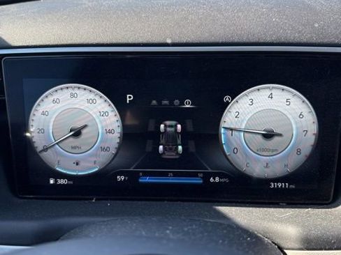 Used 2023 Hyundai Tucson SEL w/ Convenience Package AWD/4WD image 4
