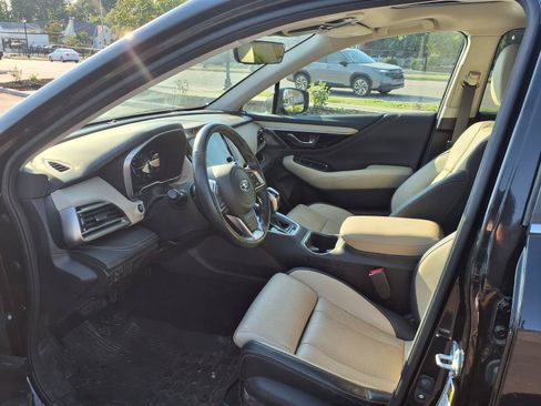 Used 2023 Subaru Outback Limited XT AWD/4WD image 23