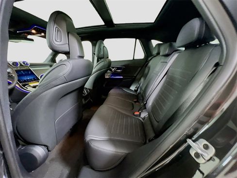 Used 2026 Mercedes-Benz GLC 350e 4MATIC image 25