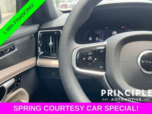 New 2026 Volvo XC90 B6 Plus w/ Protection Package Premier AWD/4WD image 20