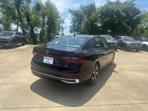 New 2026 Volkswagen Jetta SEL FWD image 5