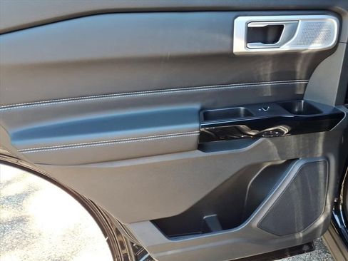 Used 2023 Ford Explorer ST w/ Equipment Group 401A AWD/4WD image 15