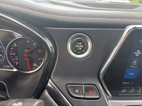 Used 2022 Chevrolet Blazer RS w/ Enhanced Convenience Package image 21