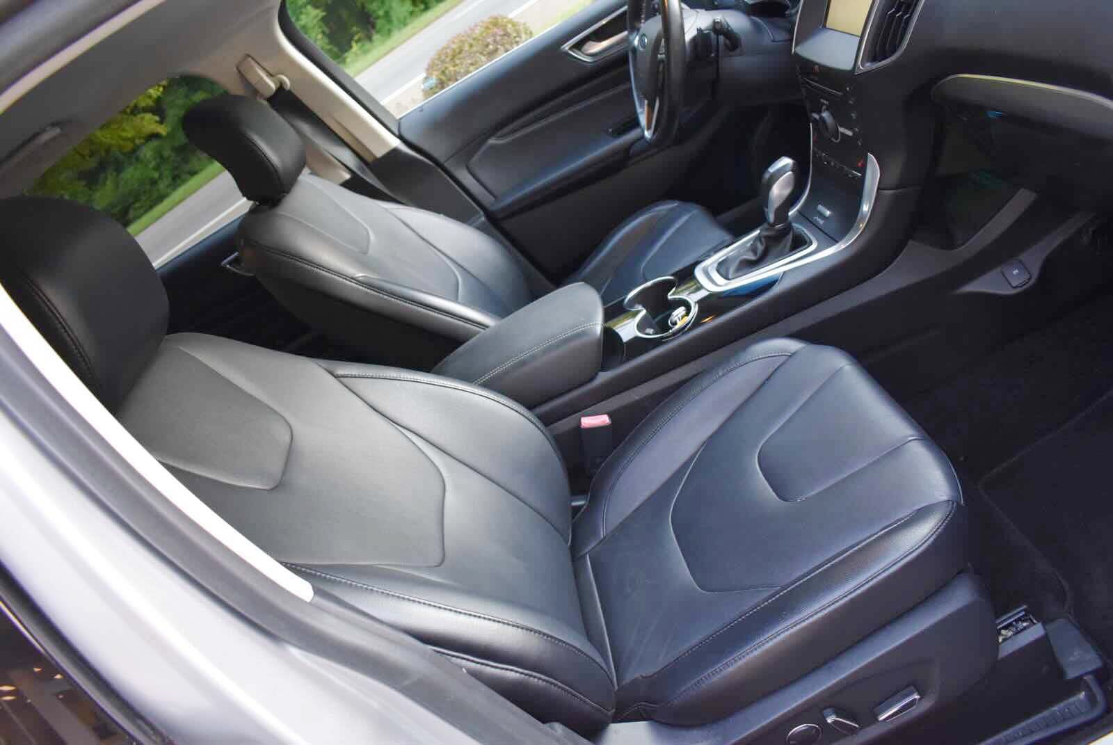 Used 2015 Ford Edge Titanium w/ Technology Package AWD/4WD image 42