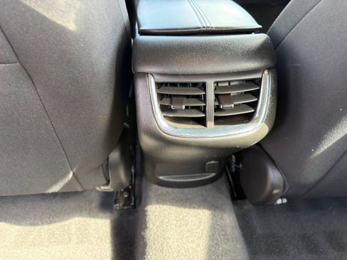 Used 2024 Chevrolet Malibu LT image 20