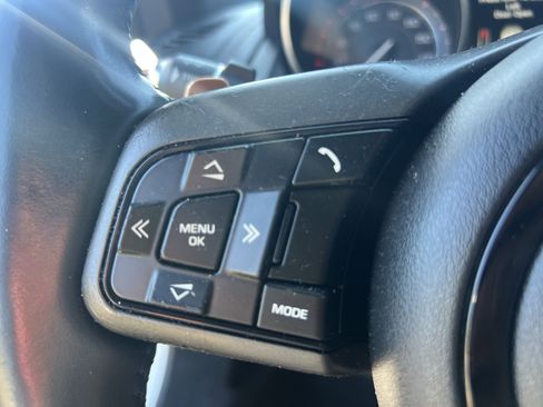 Used 2015 Jaguar F-TYPE R image 24