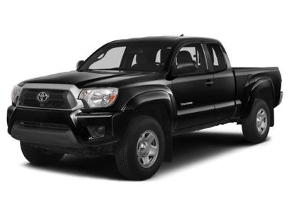 Used 2015 Toyota Tacoma 4x4 Access Cab V6 w/ SR5 Package