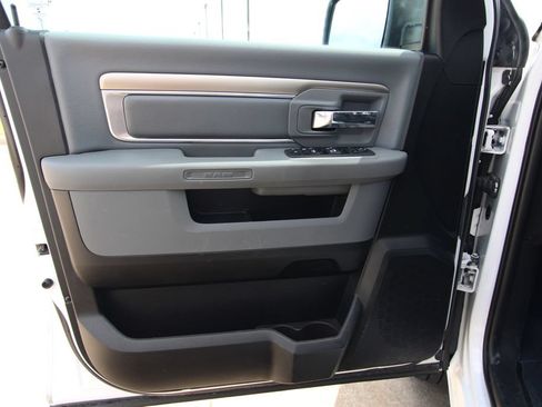 Used 2020 RAM 1500 Classic Warlock RWD image 30