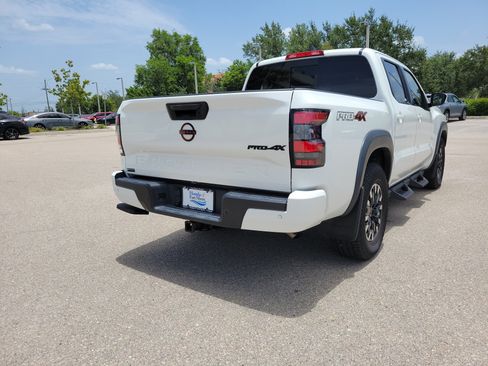 Used 2024 Nissan Frontier PRO-4X w/ Technology Package AWD/4WD image 6