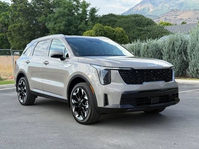 Used 2025 Kia Sorento EX