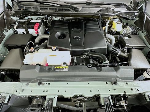 Certified 2026 Toyota Tundra Limited RWD image 31