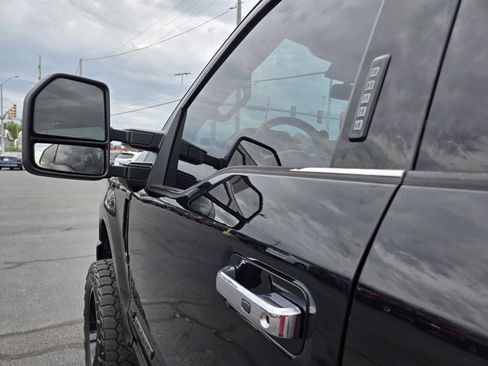 Used 2022 Ford F250 Platinum AWD/4WD image 40