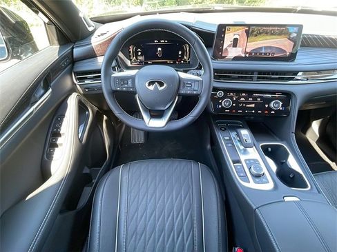New 2026 INFINITI QX60 Autograph w/ Dark Cargo Package image 10