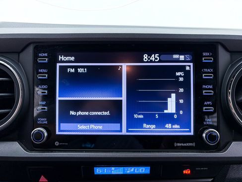 Used 2021 Toyota Tacoma TRD Off-Road w/ Technology Package RWD image 23