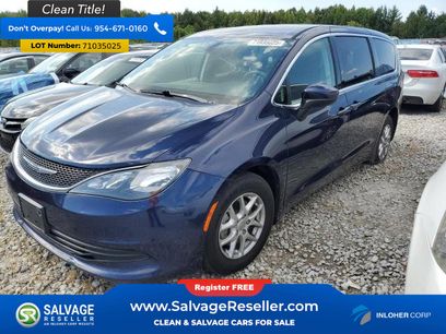 Used 2017 Chrysler Pacifica LX