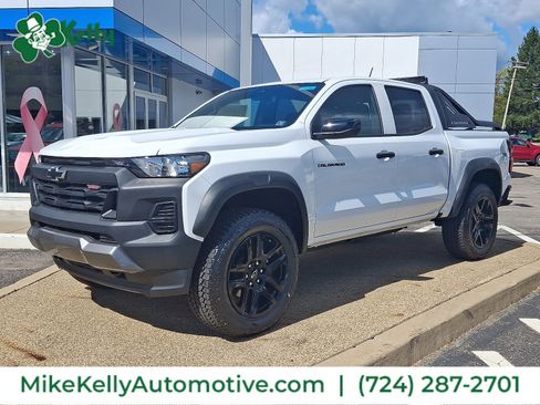 New 2025 Chevrolet Colorado Trail Boss w/ Midnight Edition image 2