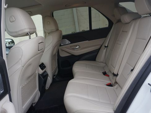 Used 2020 Mercedes-Benz GLE 350 4MATIC image 19