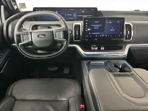 Used 2025 Ford Expedition Platinum w/ Stealth Performance Package image 27