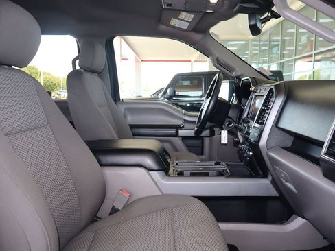Used 2020 Ford F150 XLT w/ Equipment Group 302A Luxury AWD/4WD image 45