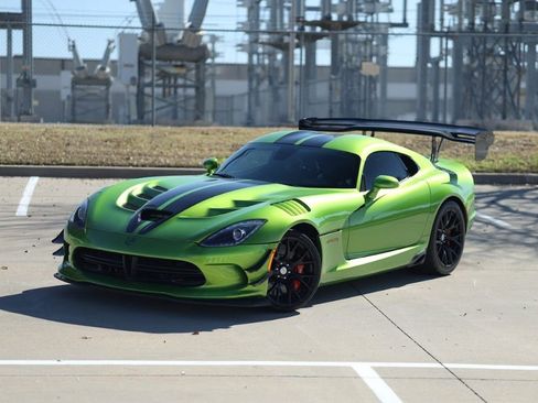 Used 2017 Dodge Viper GTC w/ ACR Package image 4