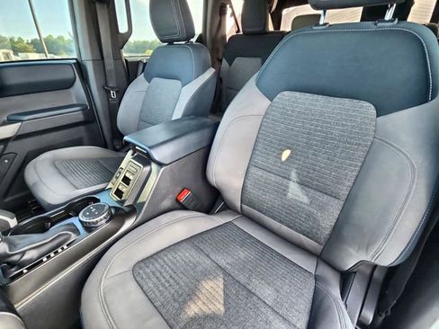 Used 2022 Ford Bronco Outer Banks image 19