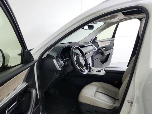 Used 2024 MAZDA CX-90 3.3 Turbo w/ Premium Package AWD/4WD image 16