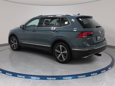 Used 2019 Volkswagen Tiguan SEL w/ 3rd Row Seat Package AWD/4WD image 8