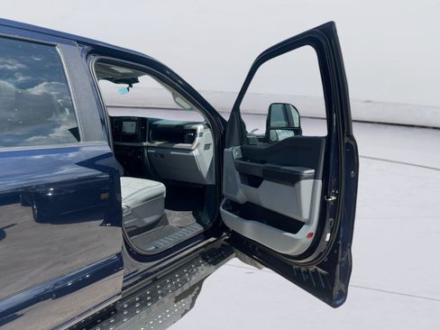 Used 2023 Ford F250 XL w/ STX Appearance Package AWD/4WD image 29