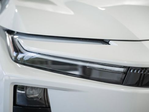 New 2026 Toyota C-HR image 13