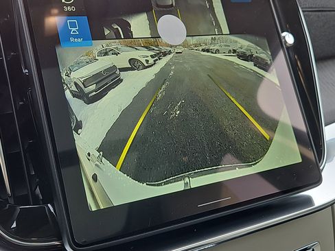 New 2026 Volvo XC90 B6 Ultra image 7