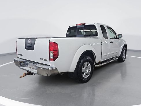 Used 2005 Nissan Frontier SE w/ (P01) Power Pkg AWD/4WD image 3