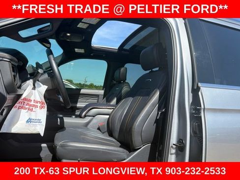 Used 2024 Ford Expedition Max Platinum AWD/4WD image 6