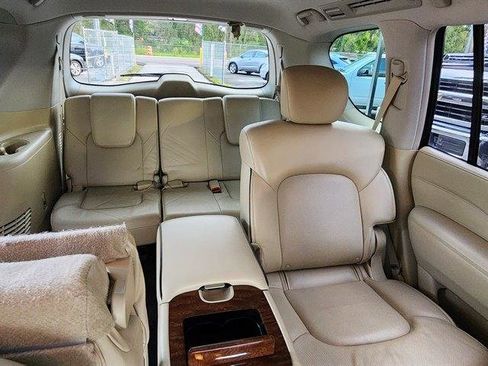 Used 2018 INFINITI QX80 Signature Edition w/ All Season Package image 23