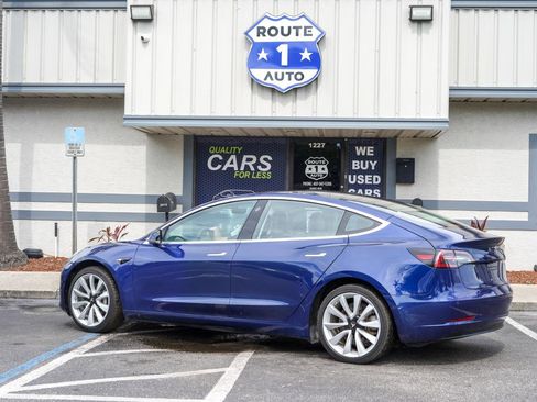 Used 2018 Tesla Model 3 RWD image 6