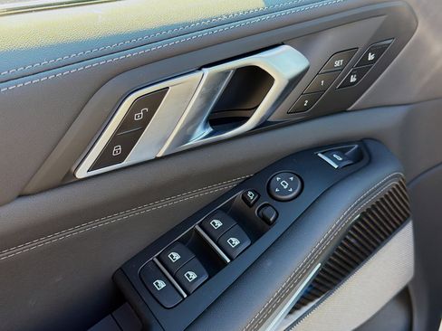 New 2026 BMW X5 M60i w/ Executive Package image 23