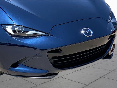 Certified 2025 MAZDA MX-5 Miata Grand Touring RWD image 26