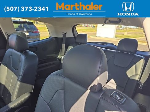 Used 2022 Kia Telluride SX image 13