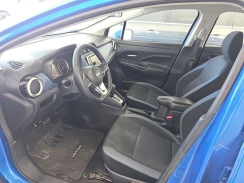 Used 2024 Nissan Versa SV w/ Trunk Package image 10
