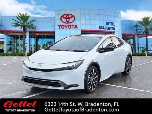 New 2026 Toyota Prius XSE image 1