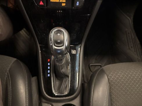 Used 2019 Buick Encore Preferred image 23