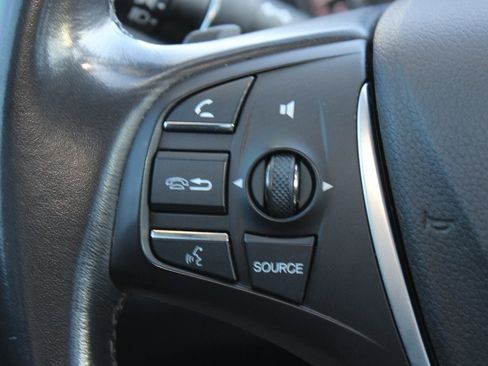 Used 2017 Acura TLX image 24