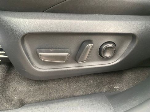 Used 2025 Toyota 4Runner 4WD image 14